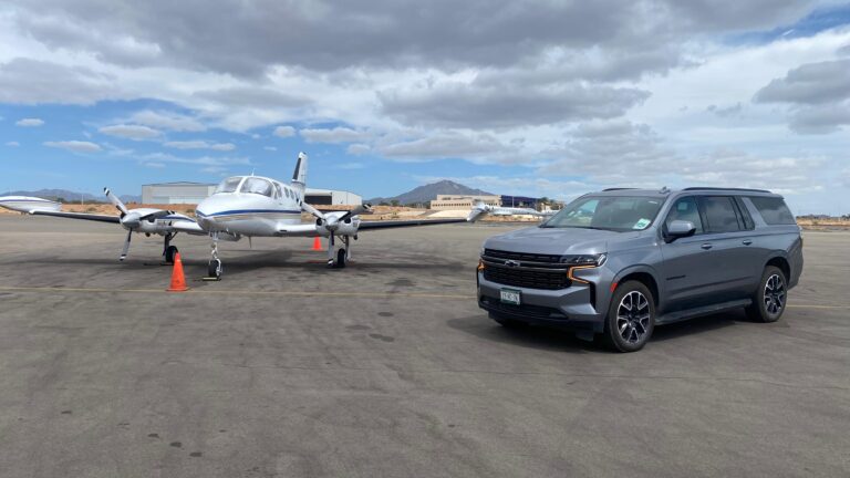 Private luxury airport transportation in Los Cabos